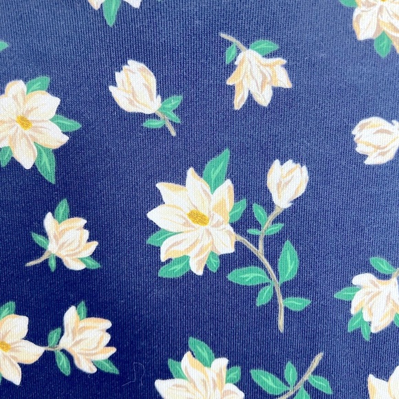 Draper James Natalie Sweatshirt Dress in Magnolia Cotton Size 1x - Picture 7 of 8